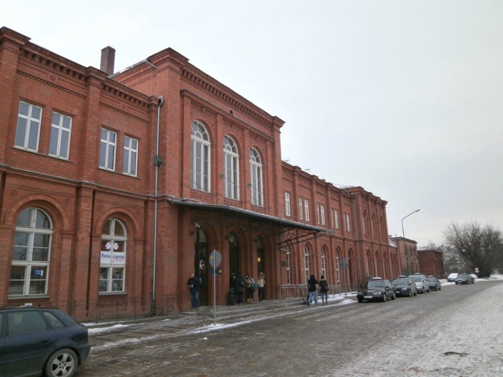 Dworzec w Brzegu