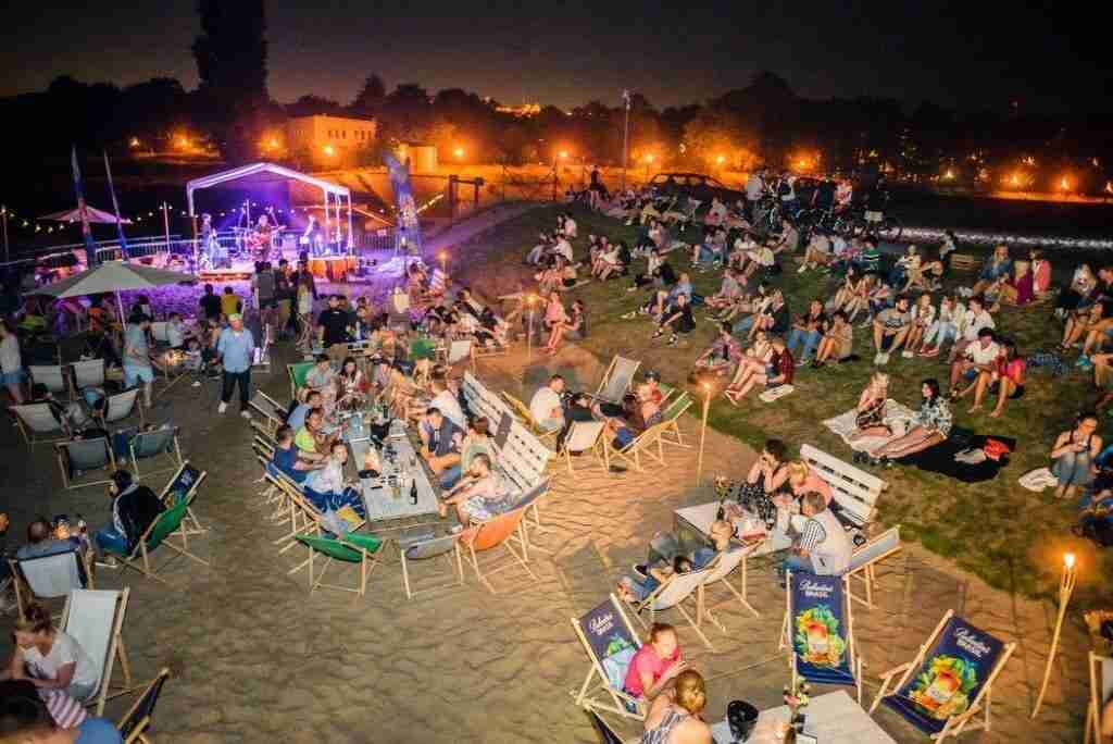 ZaZoo Beach Bar