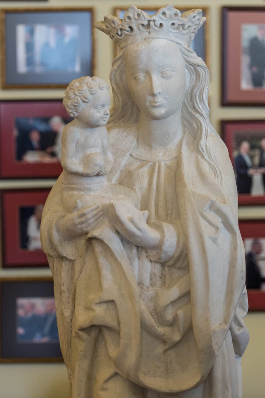 Figura Madonny z Dzieciątkiem z kościoła św. Marii Magdaleny wraca na swoje miejsce