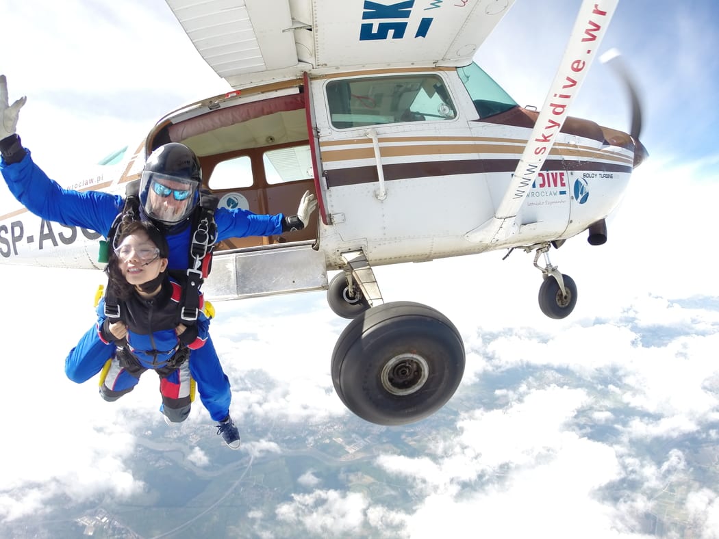 Canopy Piloting, czyli ekstremalne spadochrony nad Wrocławiem