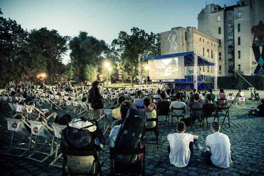 Kina plenerowe we Wrocławiu 2017 [REPERTUAR, MAPA]