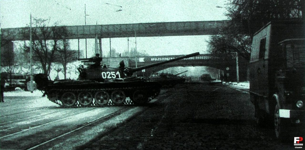36 lat temu wprowadzono stan wojenny. Wrocław stanął