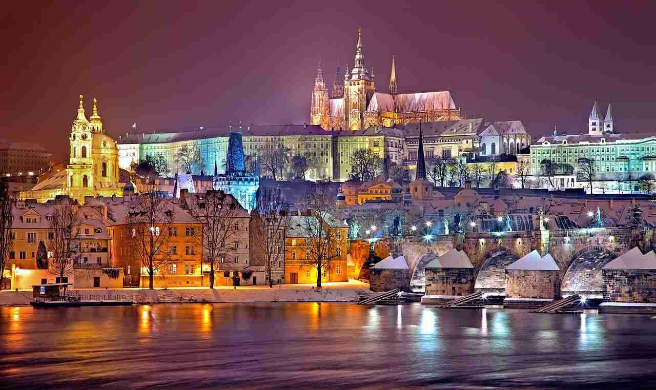 Z Wrocławia do Pragi w dwie godziny