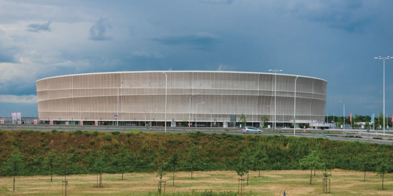 Kino samochodowe na Stadionie Wrocław. To będzie największy ekran w Europie