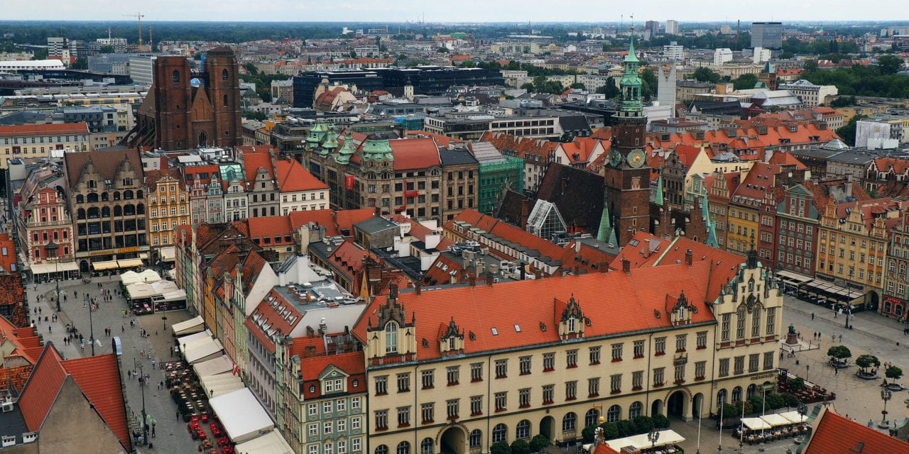 Zdalna sesja Rady Miejskiej Wrocławia. Czym zajmą się rajcy?