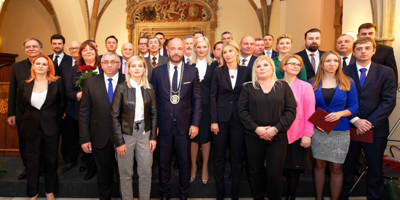 Rada Miejska Wrocławia przyjęła apel w sprawie poszanowania praw kobiet