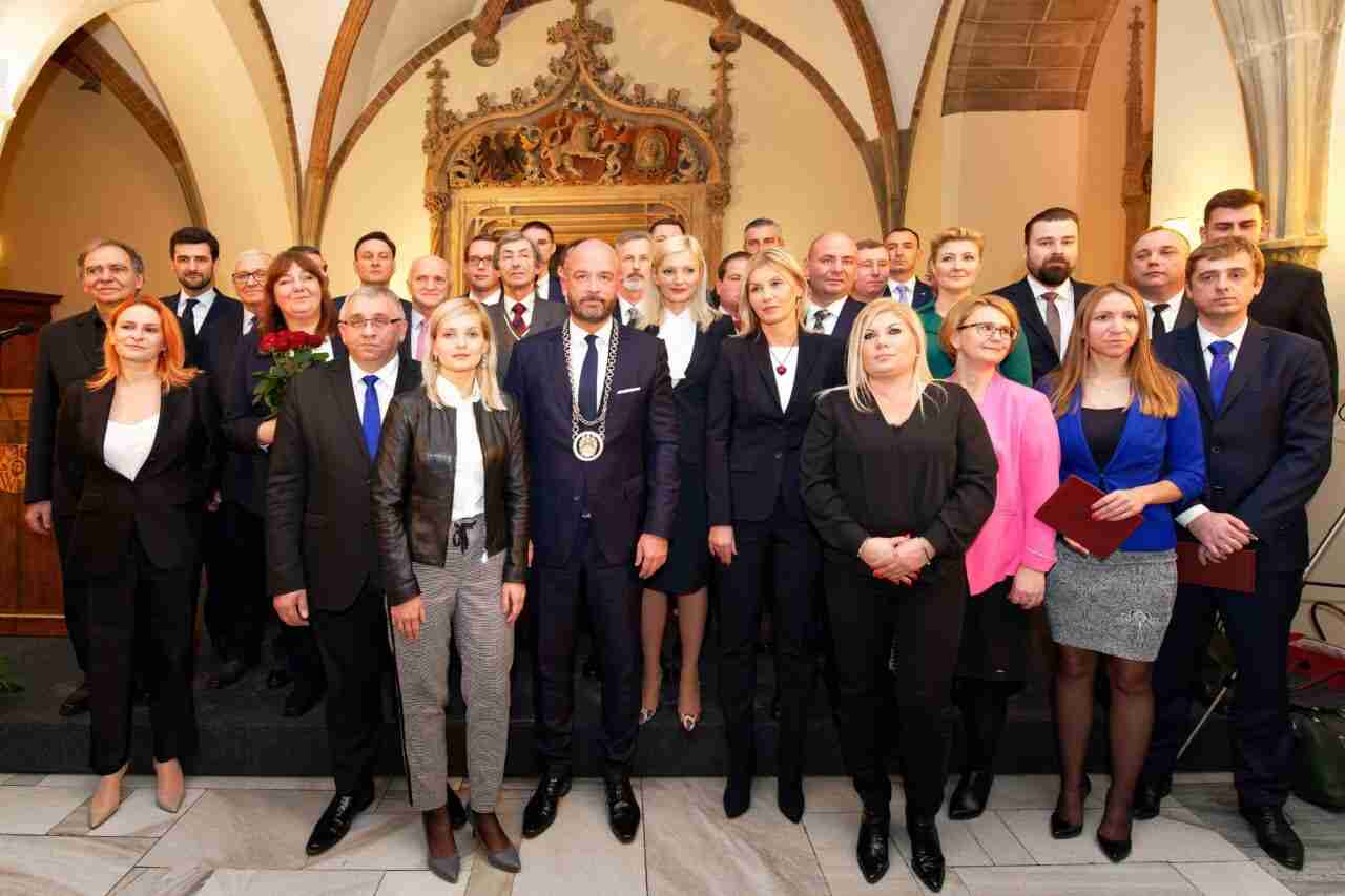 Rada Miejska Wrocławia przyjęła apel w sprawie poszanowania praw kobiet