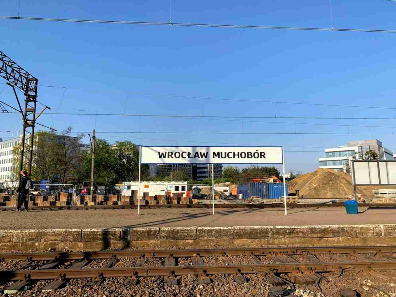 Przystanek kolejowy Wrocław Muchobór zmienia oblicze [GALERIA]