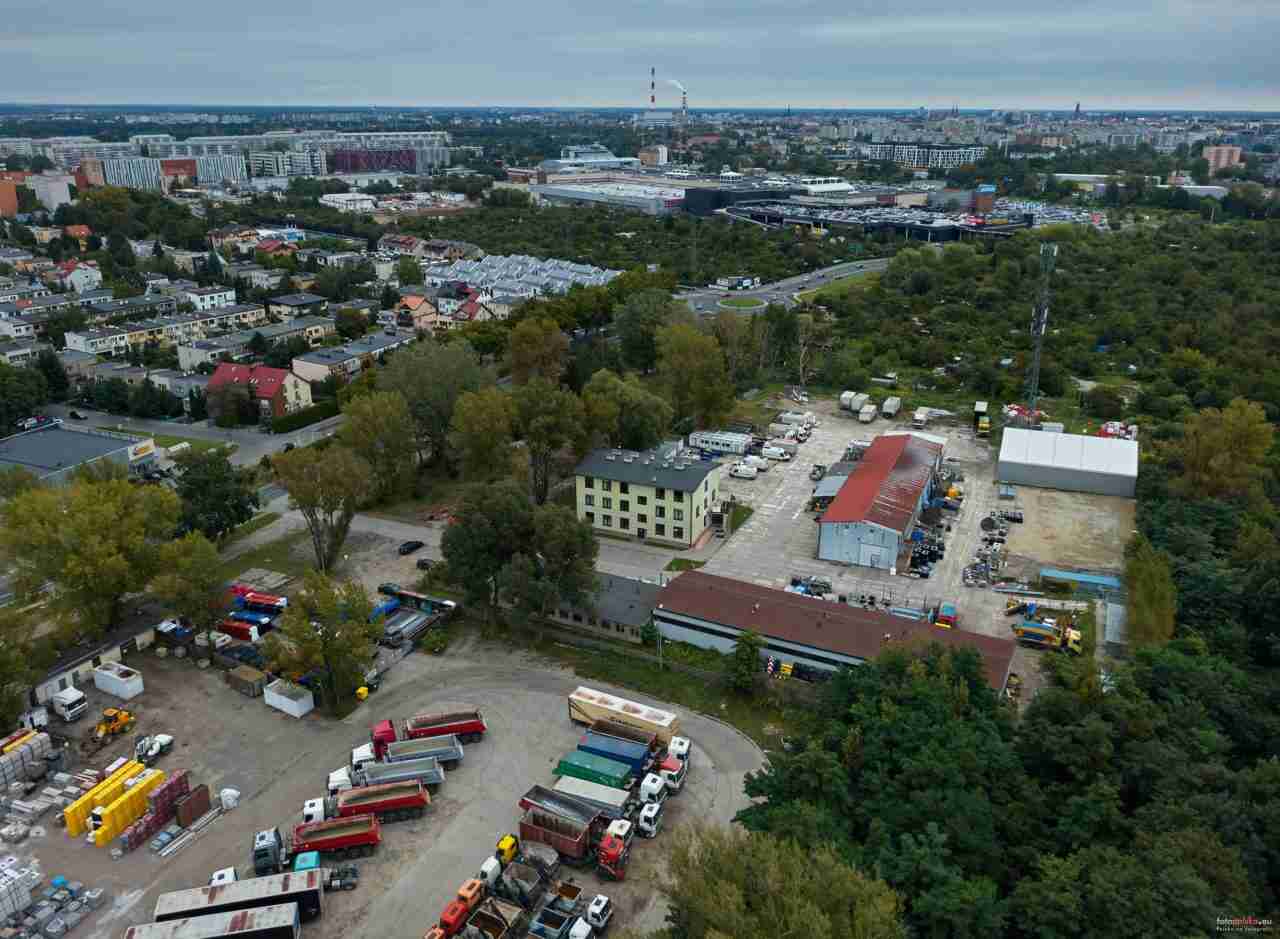 Duże zmiany w rejonie ulicy Bystrzyckiej. W planie lokalne centrum, łącznik i zajezdnia autobusowa