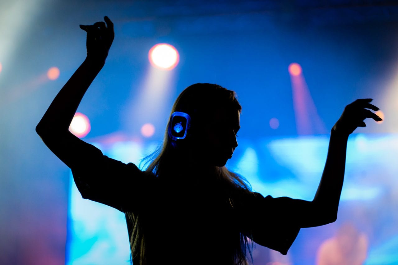 Silent disco pod gwiazdami we wrocławskim Hydropolis