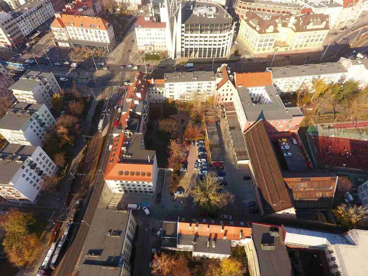 Działka tuż przy trasie W-Z sprzedana za 7 mln złotych. Będzie tam eco-aparthotel
