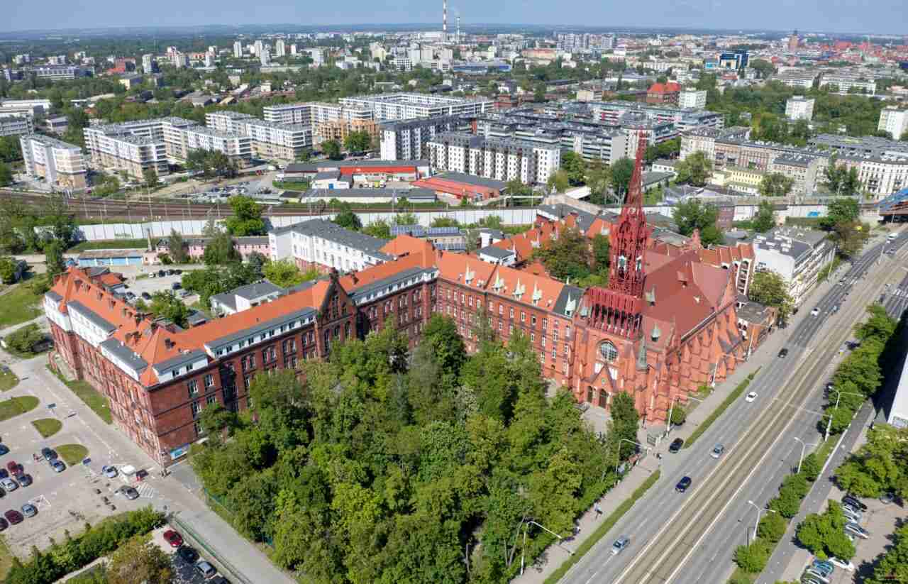 We Wrocławiu powstał drugi w Polsce ośrodek dla osób z powikłaniami po COVID-19