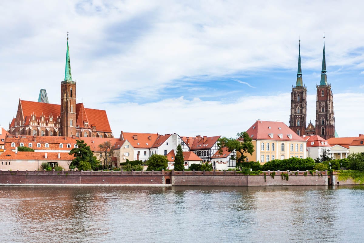 Wszywka alkoholowa Wrocław – skuteczna w kompleksowym leczeniu alkoholizmu na Dolnym Śląsku