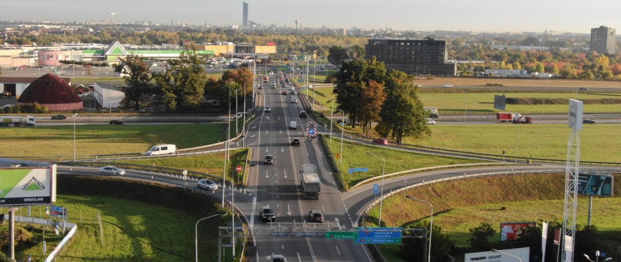 Zmiany na węźle w Bielanach Wrocławskich. GDDKiA: jest poprawa