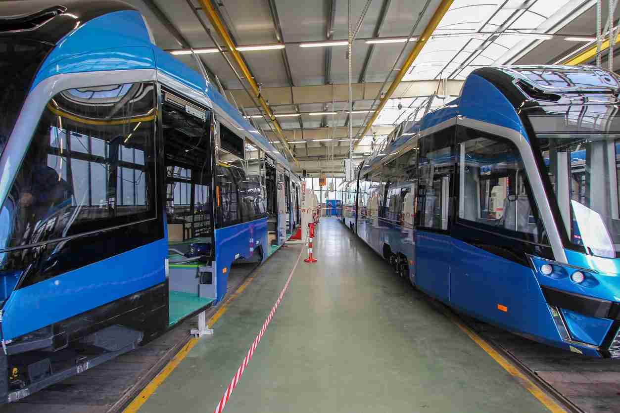 Ponad 200 mln zł na nowe tramwaje dla Wrocławia. Dwie firmy walczą o zamówienie