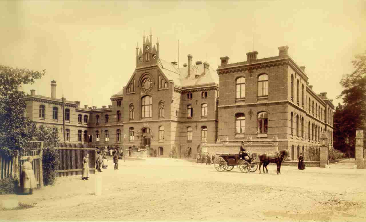 Wrocławskie ARCHistorie – instytuty i kliniki dawnego Wydziału Medycznego