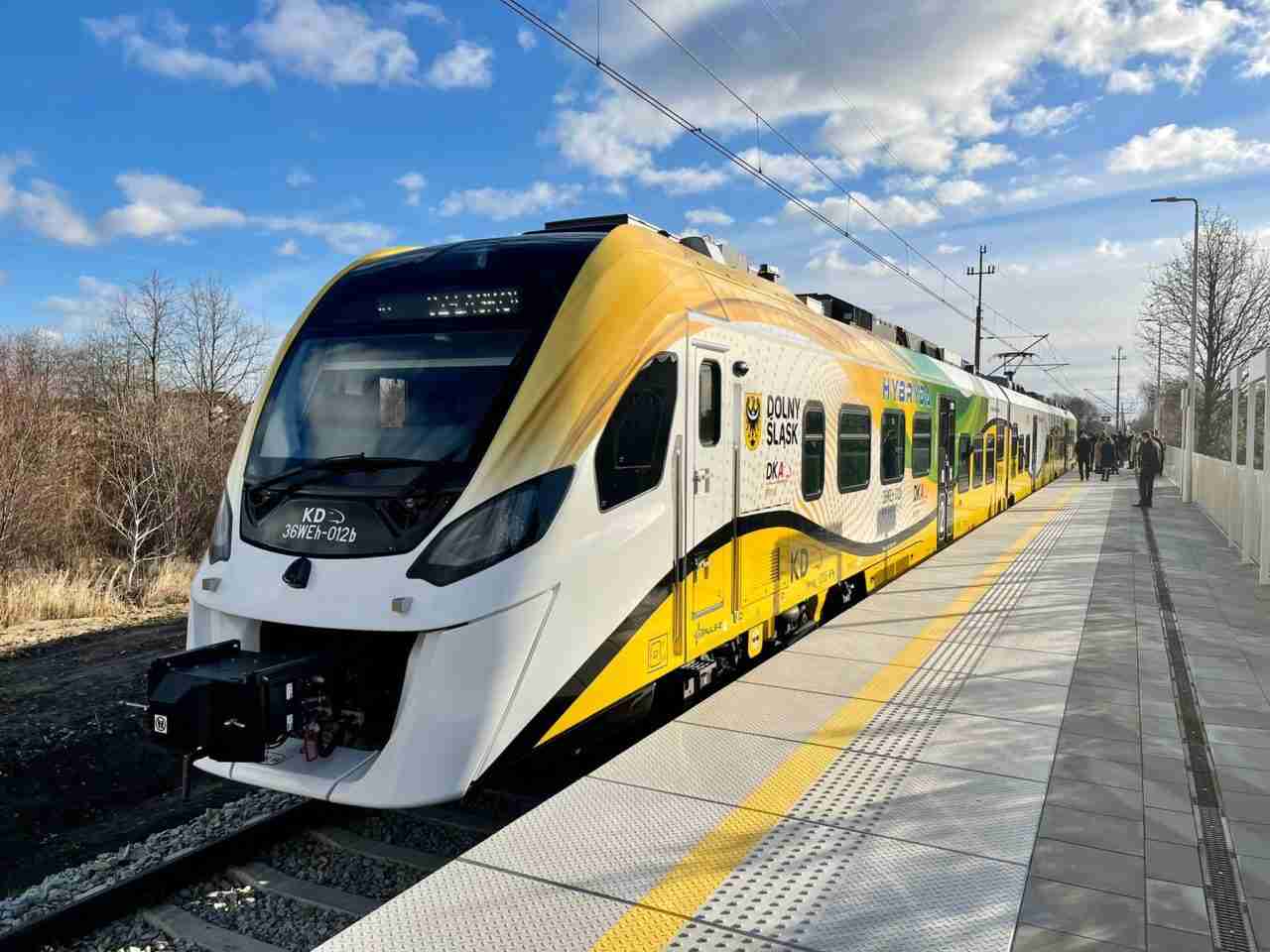 Pociągi po ponad 20 latach wróciły na trasę z Wrocławia do Jelcza