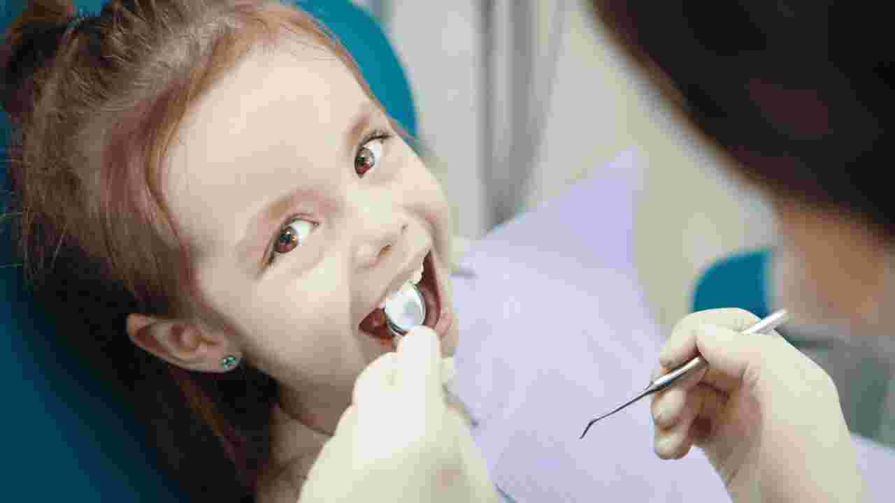 Dentysta dziecięcy – ważne cechy takiego specjalisty