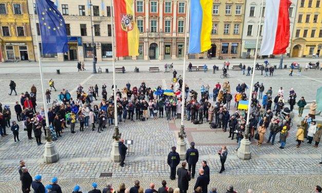 Dolny Śląsk: Sejmik i Rada Miejska potępiły inwazję Rosji na Ukrainę