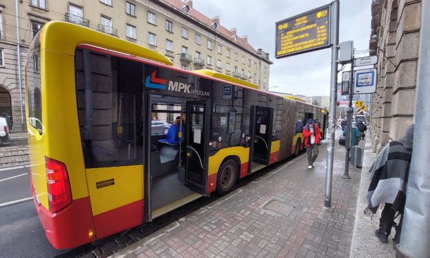 MPK Wrocław uruchamia ukraińskie zapowiedzi przystanków w tramwajach i autobusach [POSŁUCHAJ]